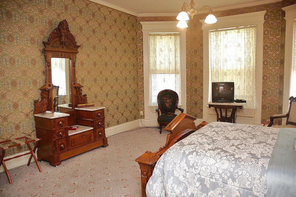 The Grand Anne Bed And Breakfast Keokuk Kültér fotó